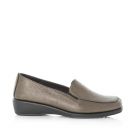 52142 Mid wedge Slip-On Loafer