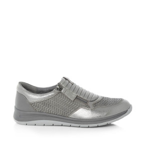 52136 Zip On Sneaker