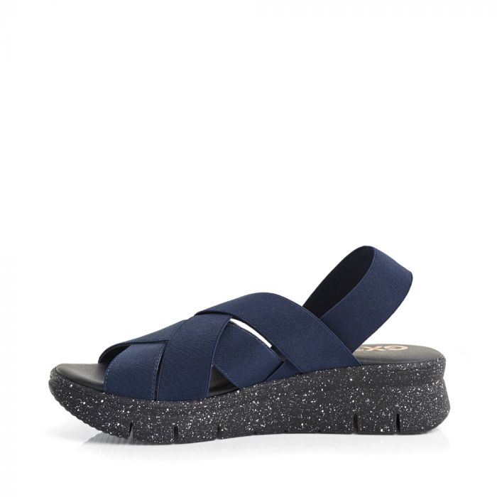 Elastic flip flops store