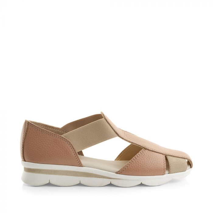 52234 GX Co Flat Closed Back T Bar Sandal