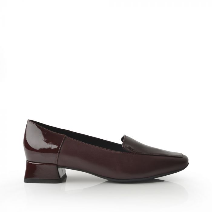 Green cross court shoes sale
