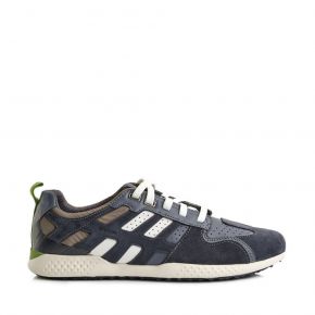 71943 Flat Lace-Up Sneaker